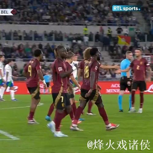 欧国联-佩莱格里尼飞铲红牌 意大利2-2比利时